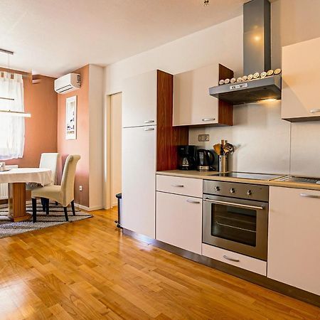 Apartman Aqua Podstrana Bagian luar foto