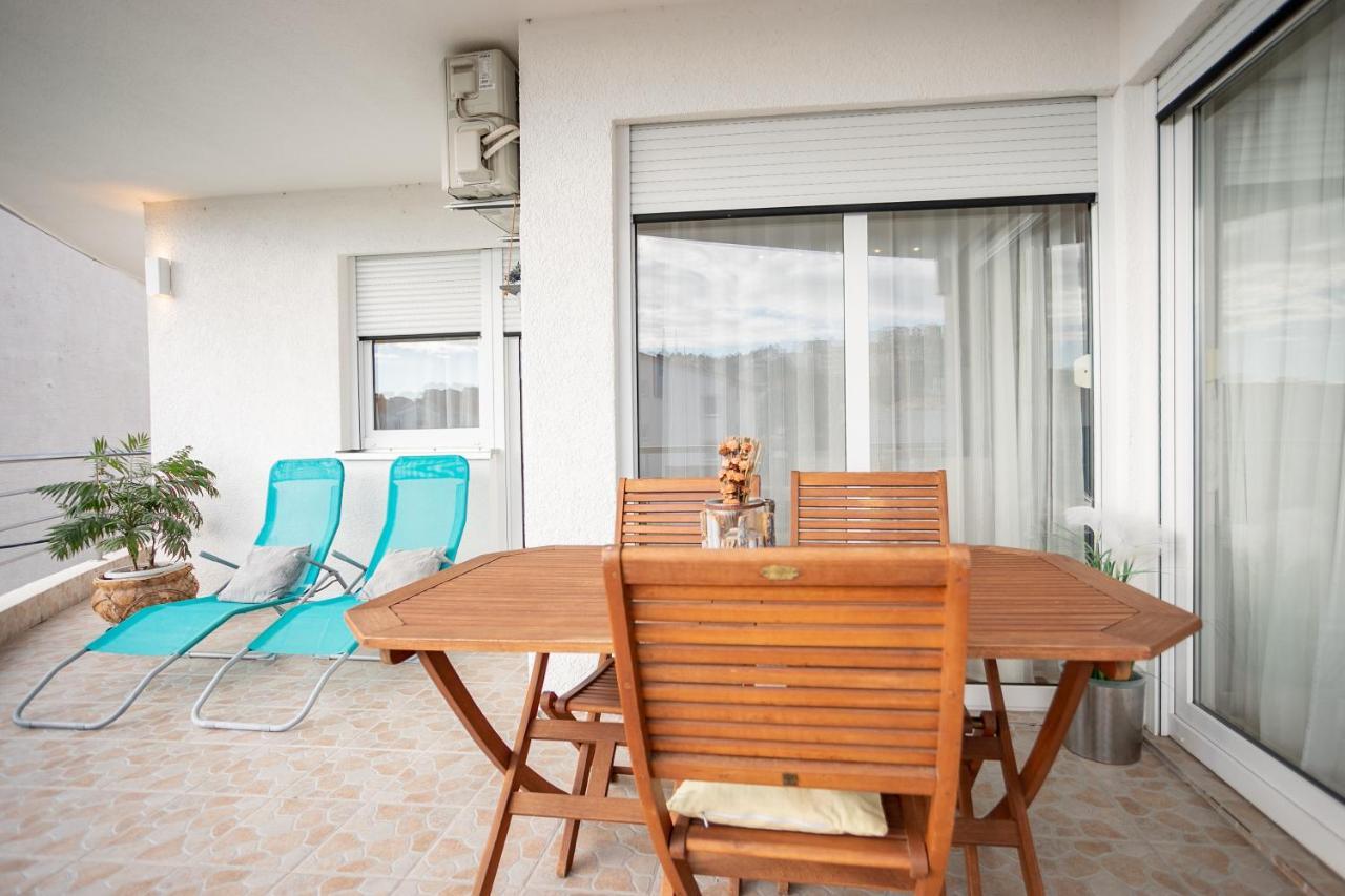 Apartman Aqua Podstrana Bagian luar foto
